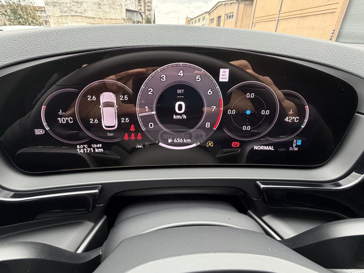 Porsche Cayenne 2024 — миниатюра 12