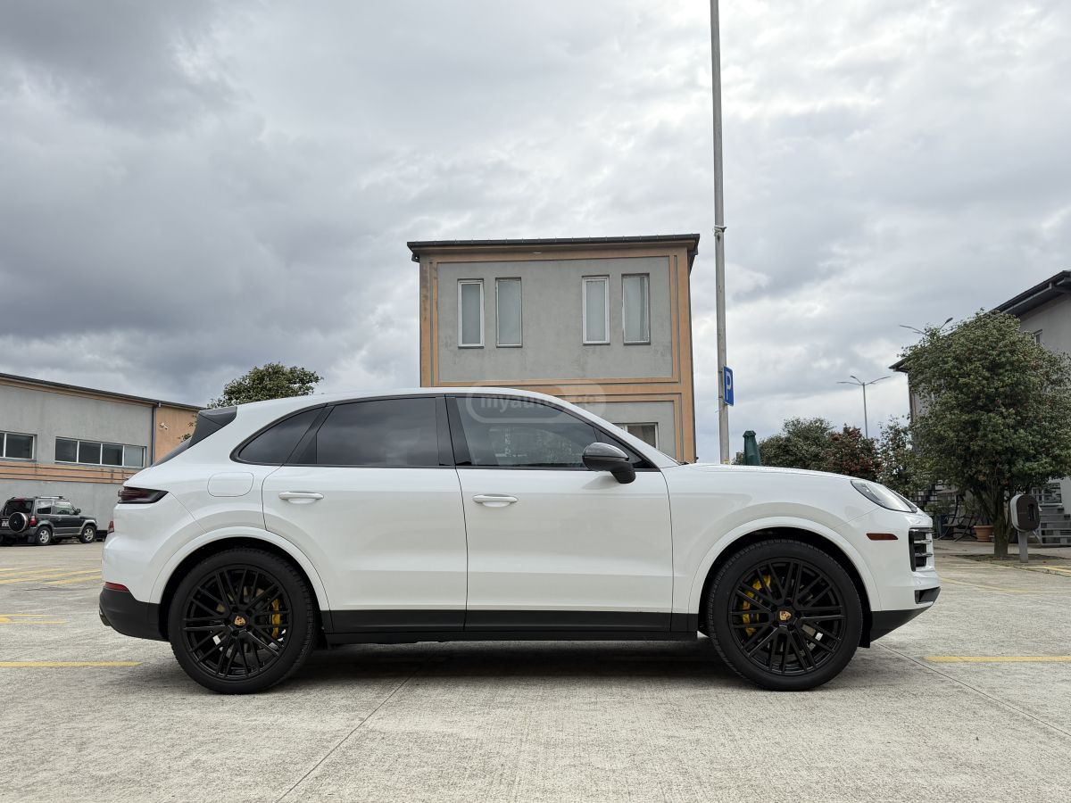 Porsche Cayenne 2024 — миниатюра 6