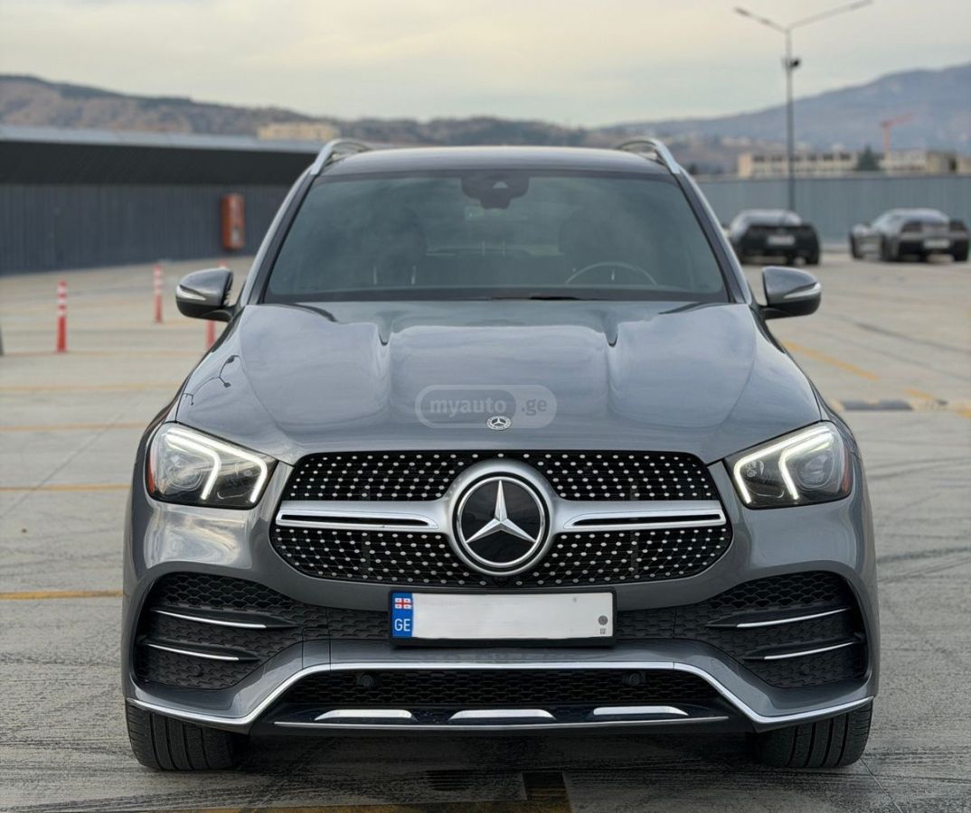 Mercedes-Benz GLE 450 - фото 1