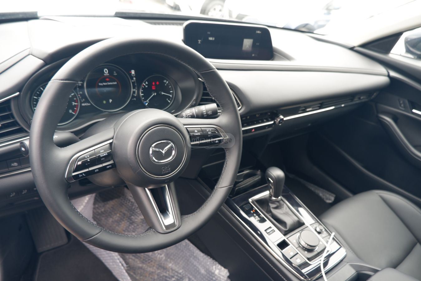 Mazda CX-30 - фото 11