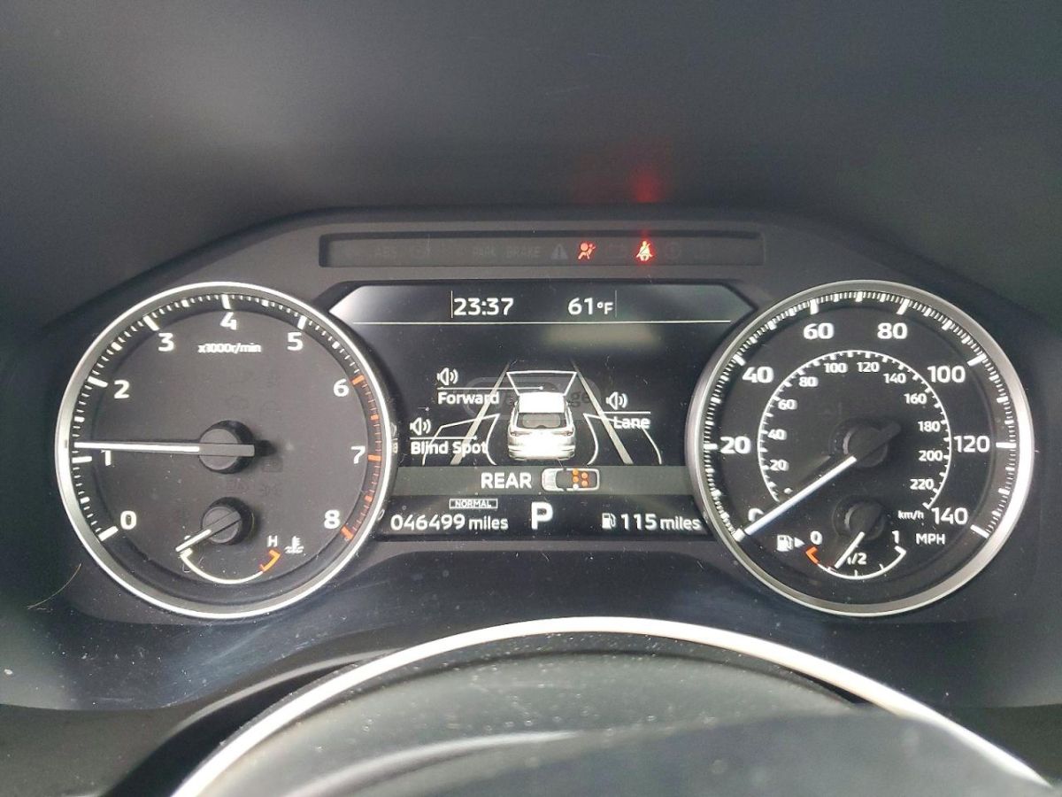 Mitsubishi Outlander - фото 9