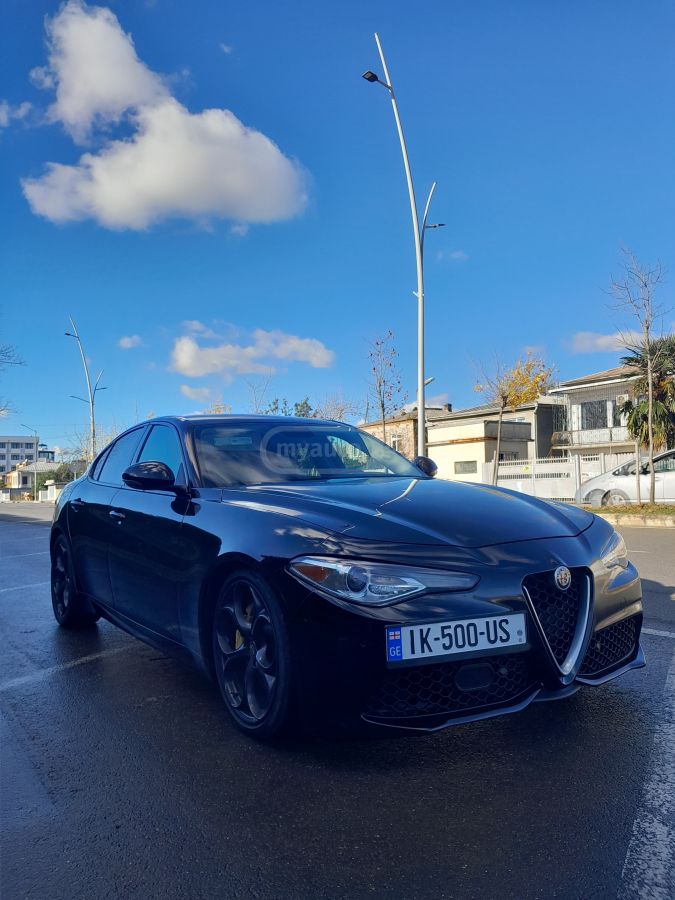 Alfa Romeo Giulia - фото 5
