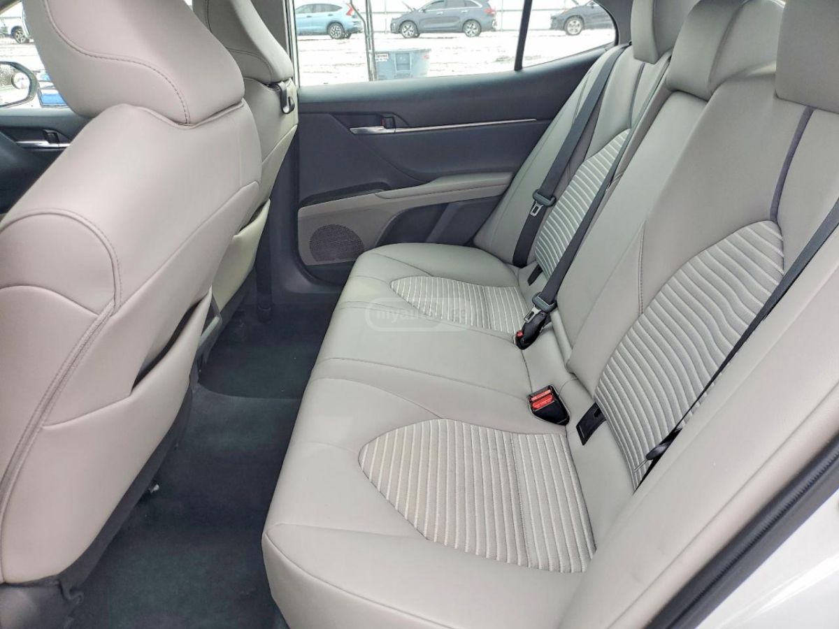 Toyota Camry - фото 10