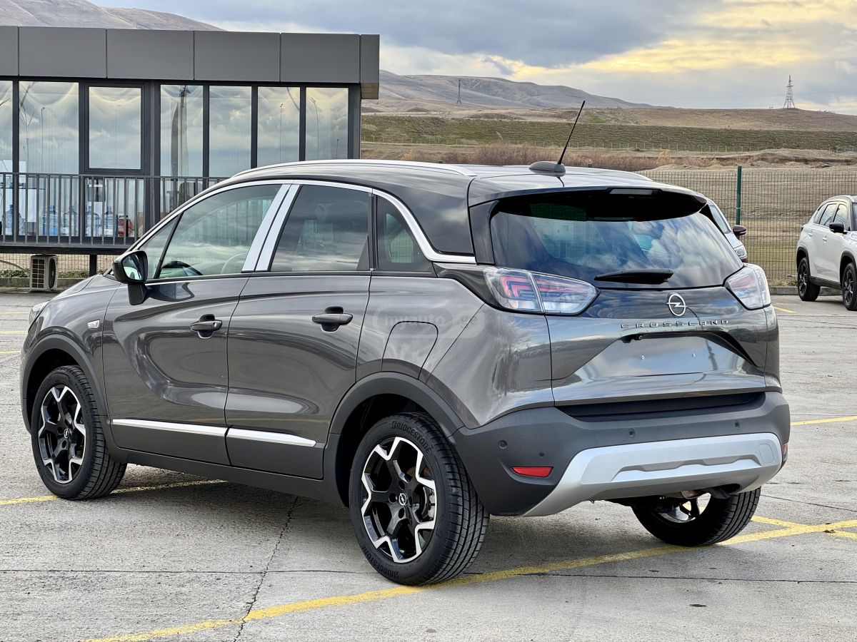 Opel ULTIMATE — миниатюра 4