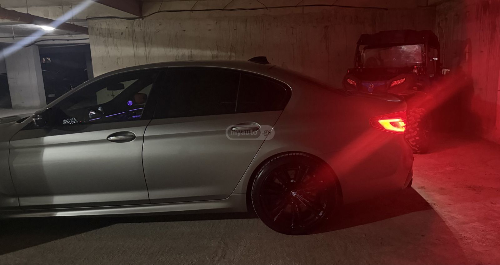 BMW M5 - фото 12