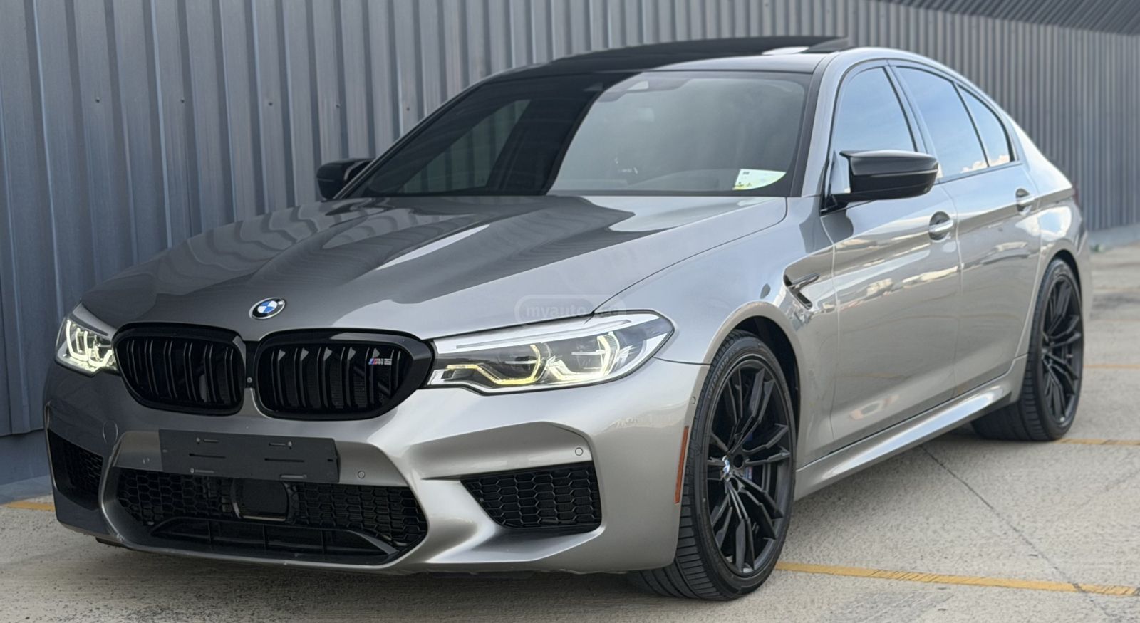 BMW M5 - фото 13