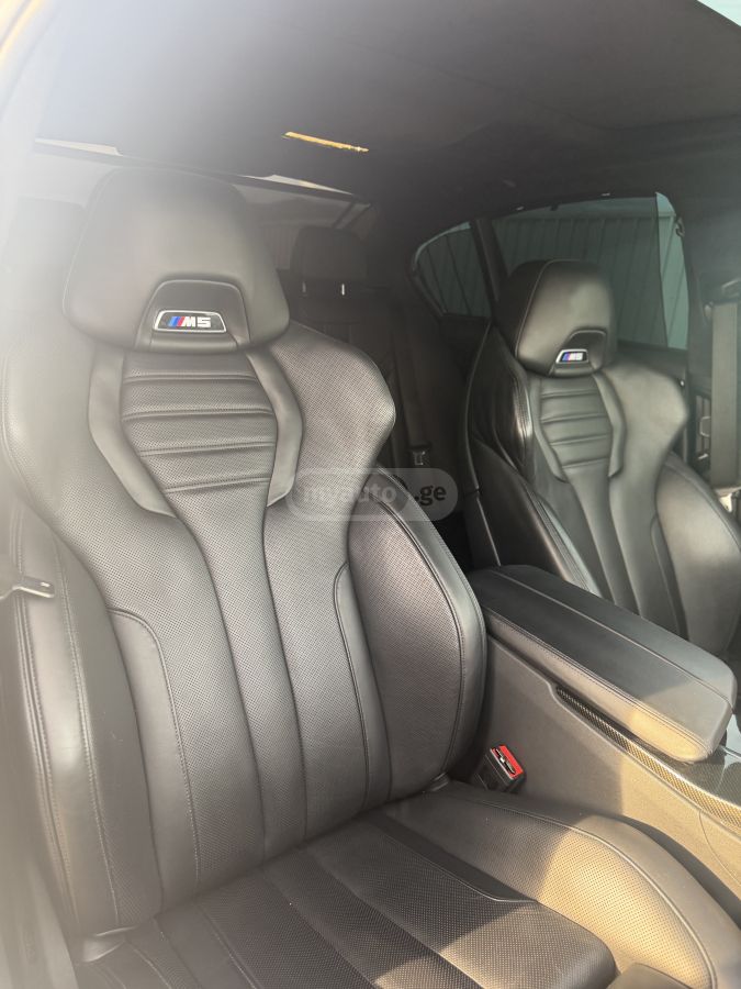 BMW M5 - фото 15