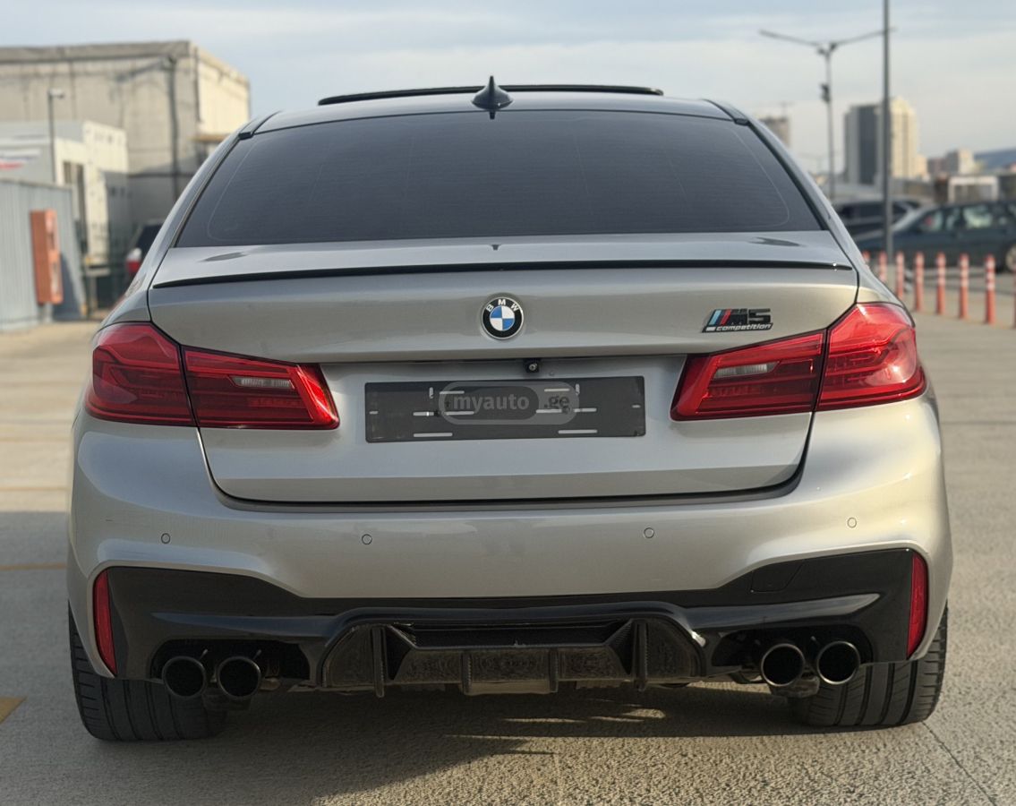 BMW M5 - фото 4