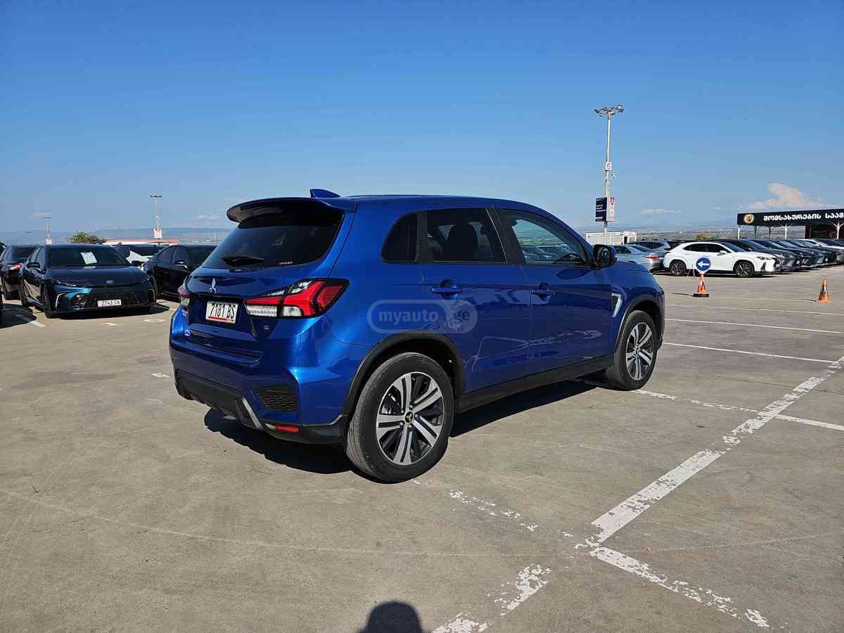 Mitsubishi Mitsubishi Outlander Sport — миниатюра 4