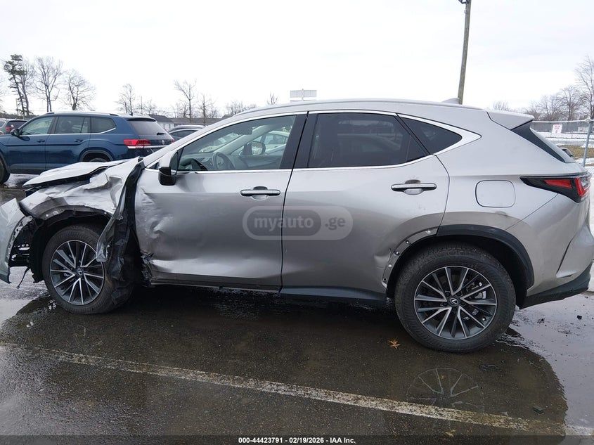 Lexus NX 300 2025 — миниатюра 13