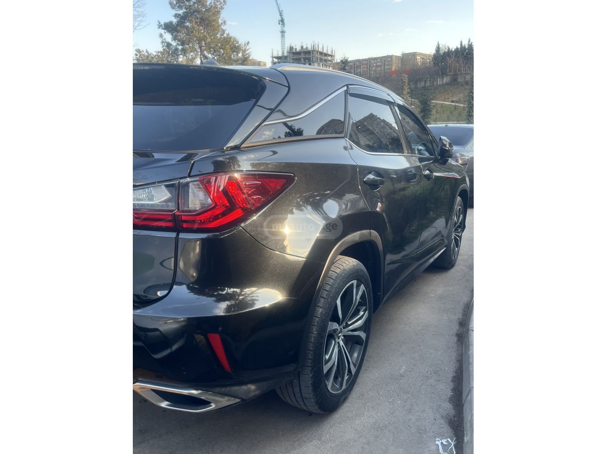 Lexus RX 350 - фото 3