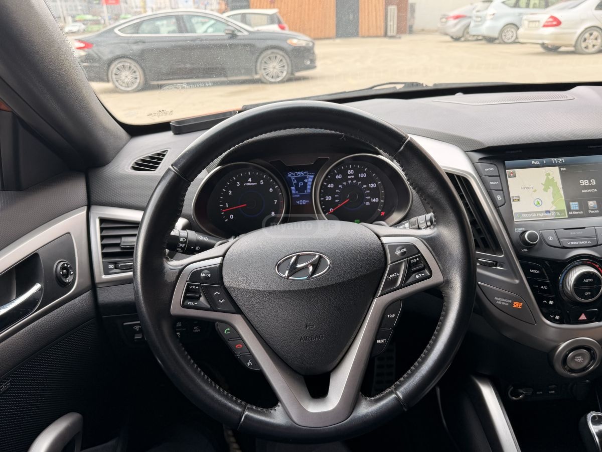 Hyundai Veloster - фото 5
