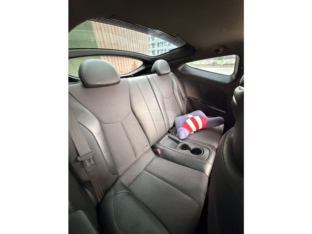 Hyundai Veloster - фото 7