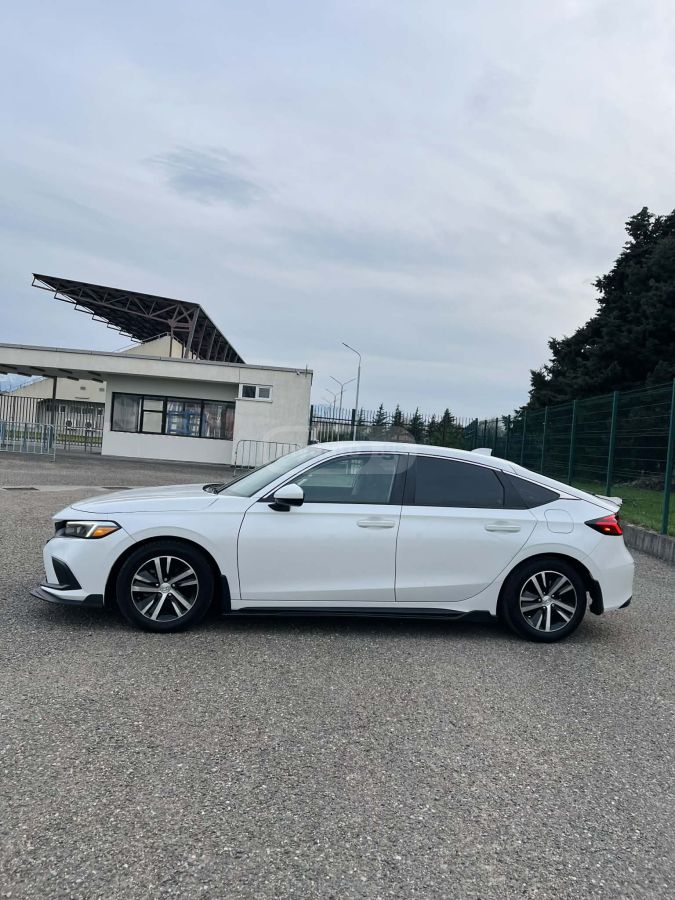 Honda LX 4dr Hatchback CVT — миниатюра 3