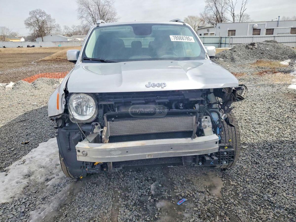 Jeep Renegade - фото 2