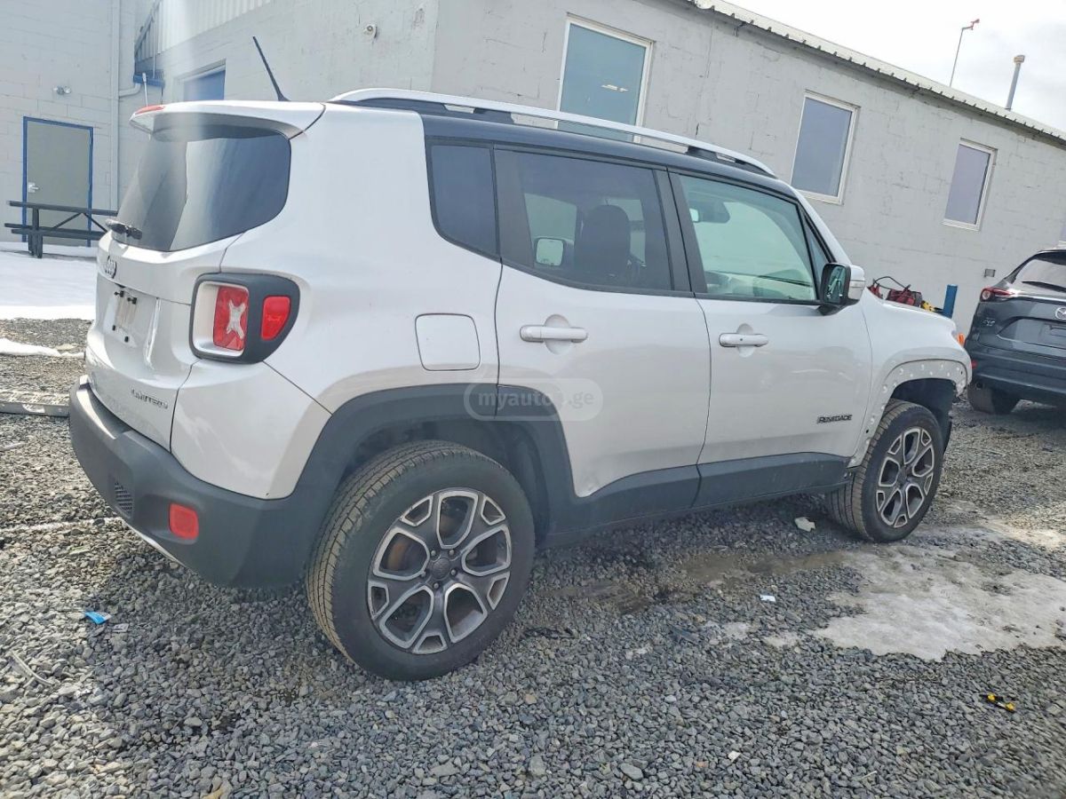 Jeep Renegade - фото 4