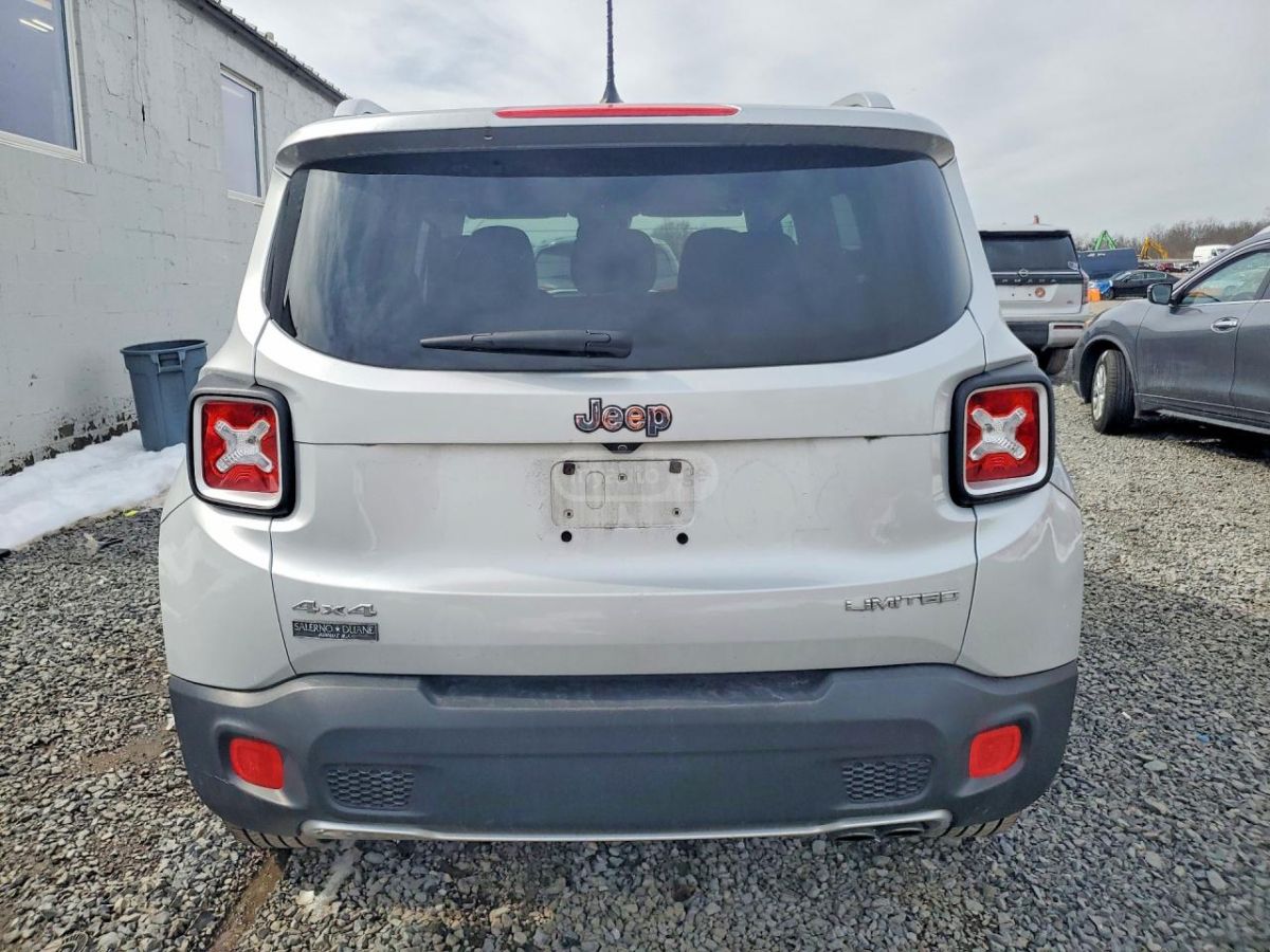 Jeep Renegade - фото 5