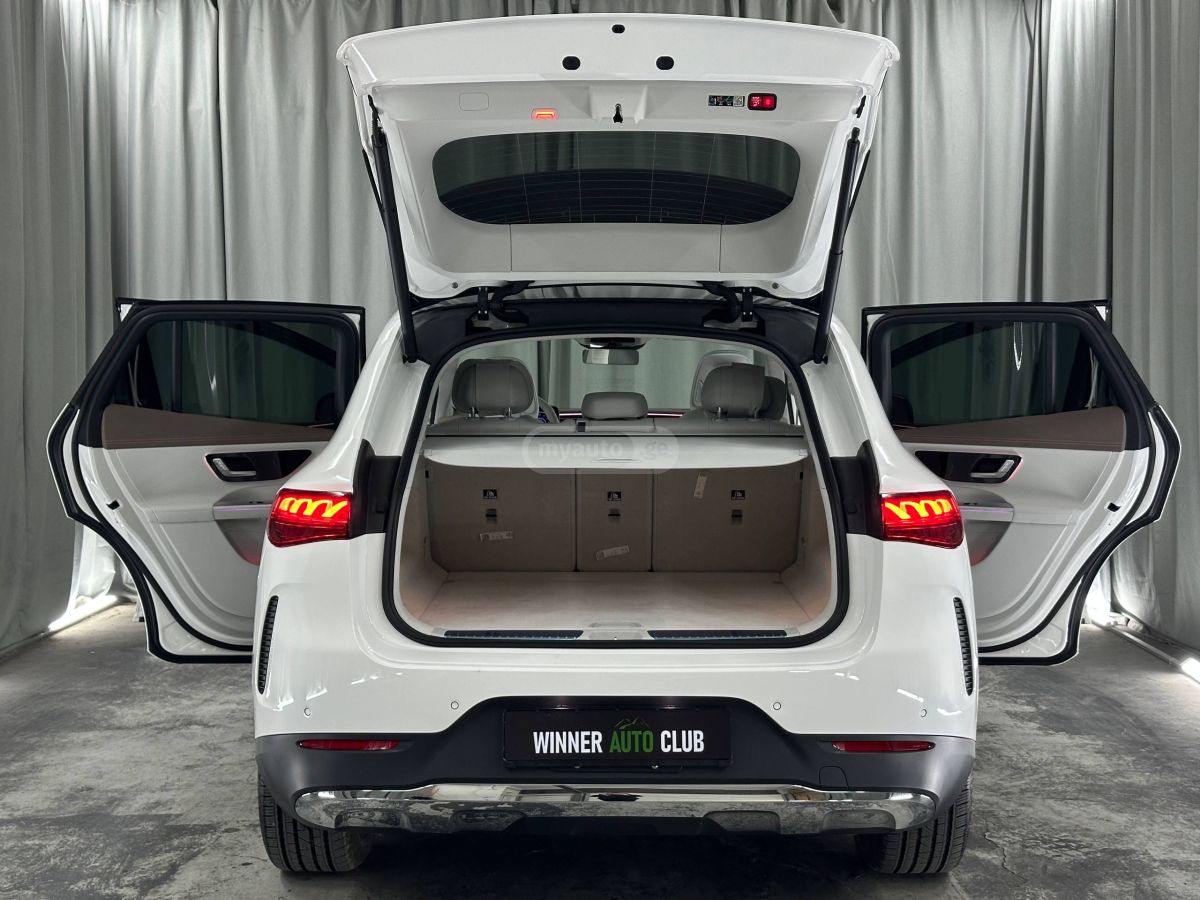 Mercedes-Benz EQE 350 2024 — миниатюра 7