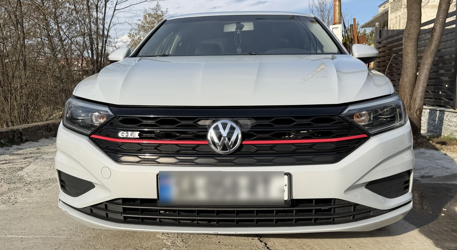 Volkswagen Jetta - фото 1