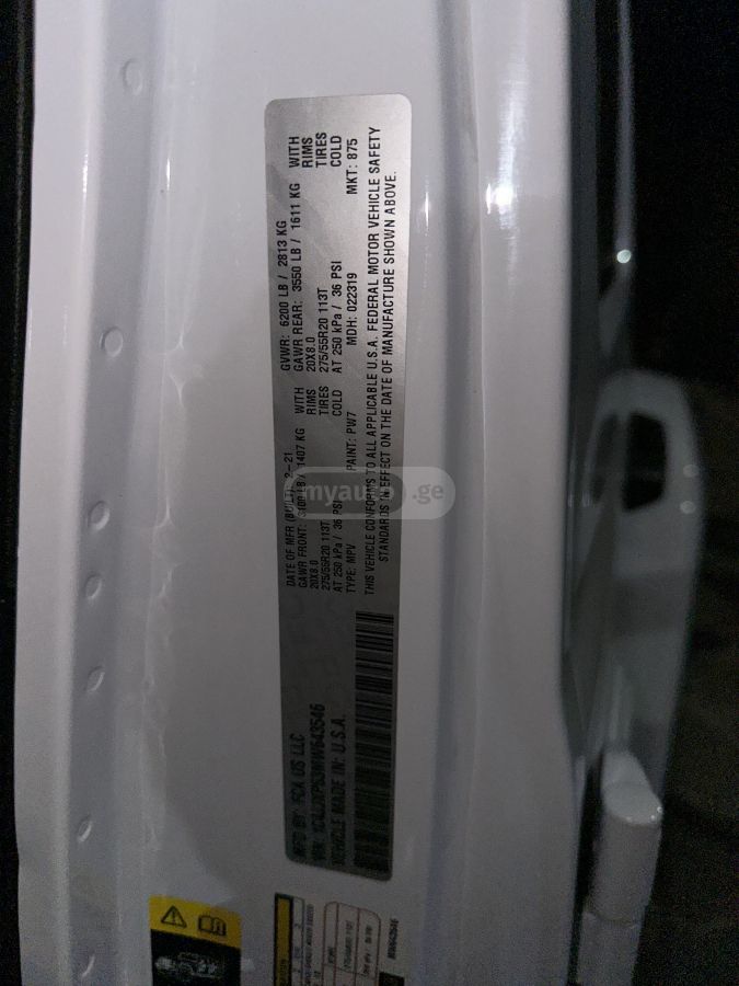 Jeep Wrangler - фото 14