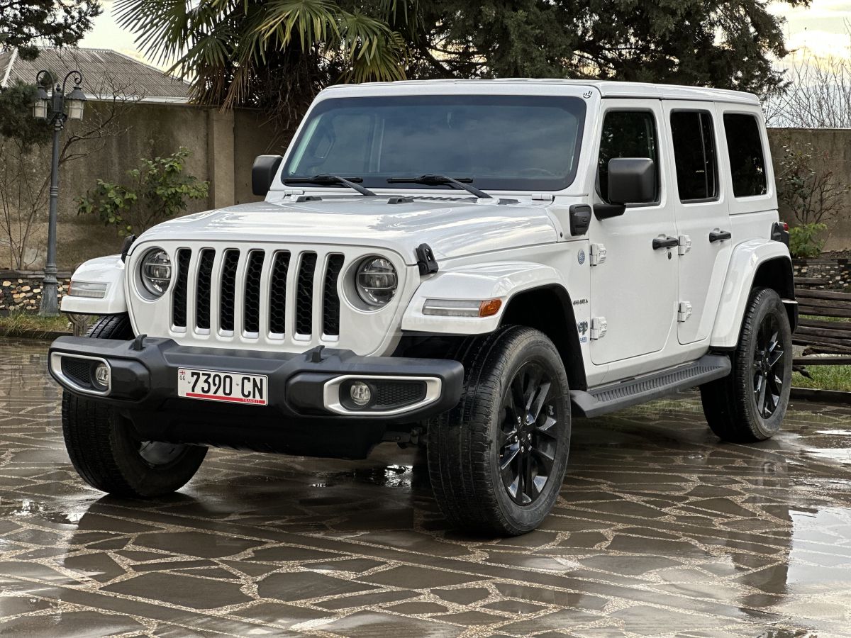 Jeep Wrangler - фото 3