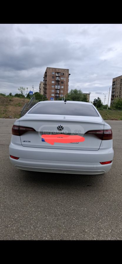 Volkswagen Jetta - фото 5