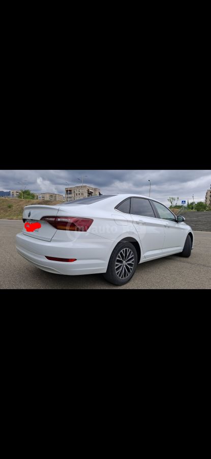 Volkswagen Jetta - фото 6