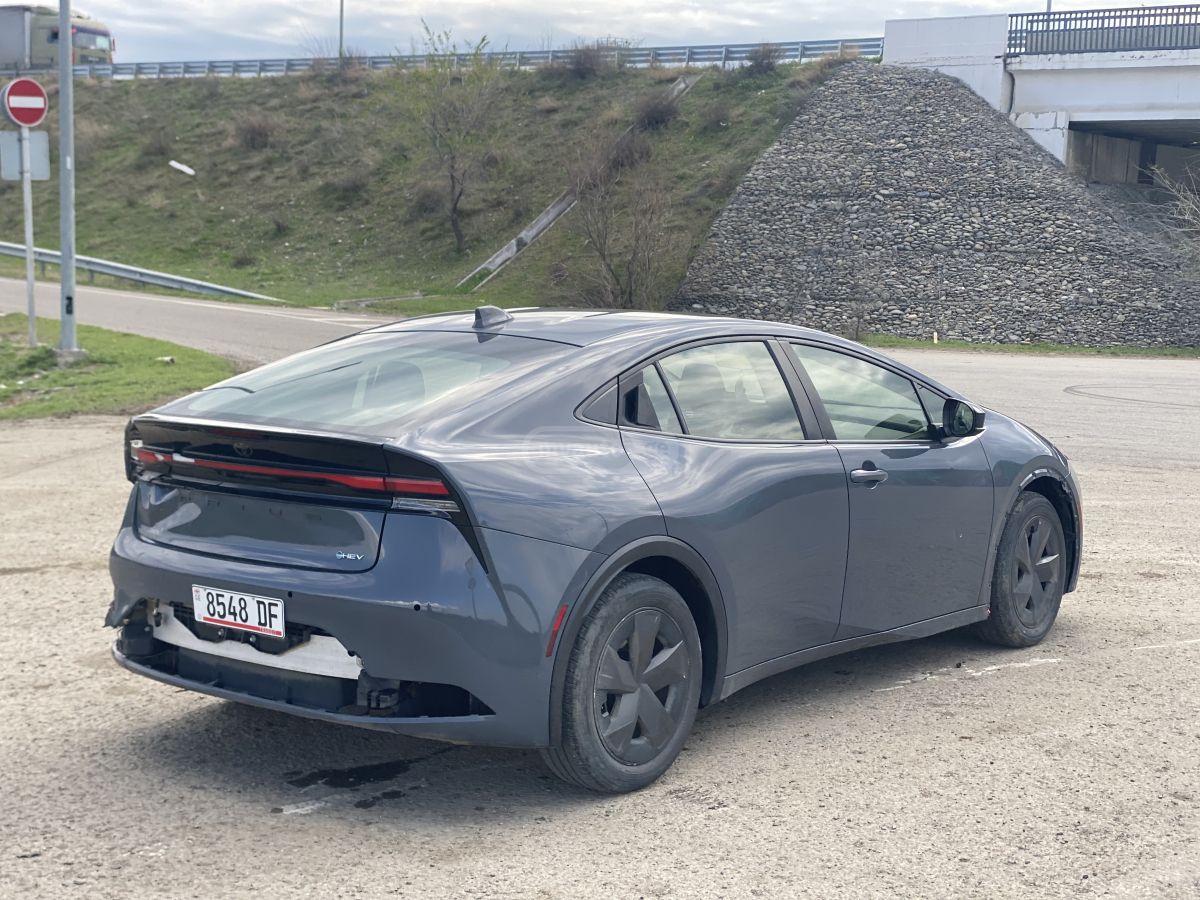 Toyota Prius - фото 7