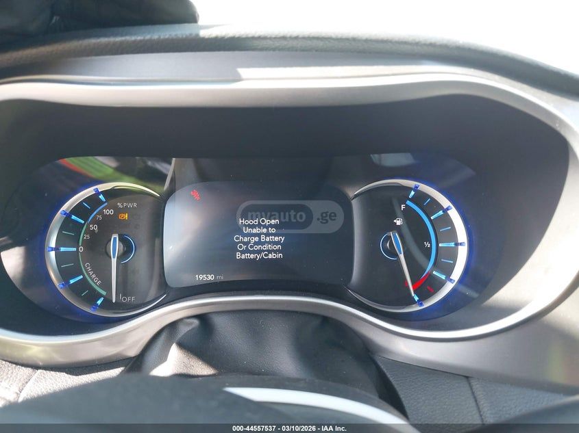 Chrysler Pacifica 2025 — миниатюра 7