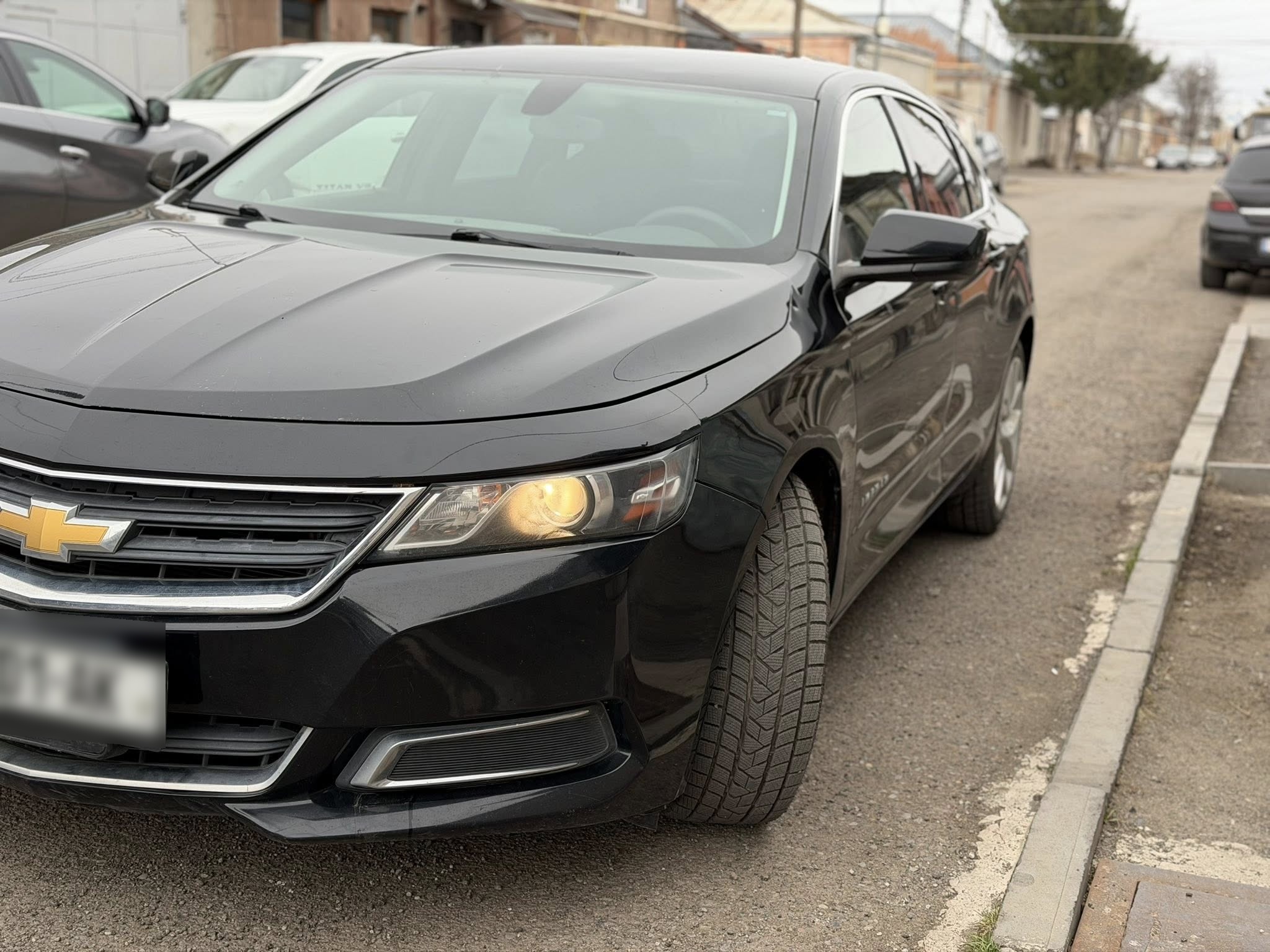 Chevrolet Impala - фото 1