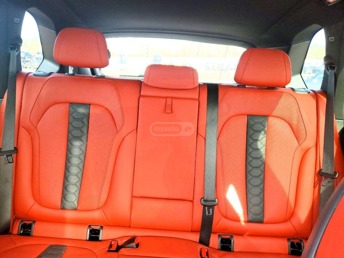 BMW X5 - фото 10