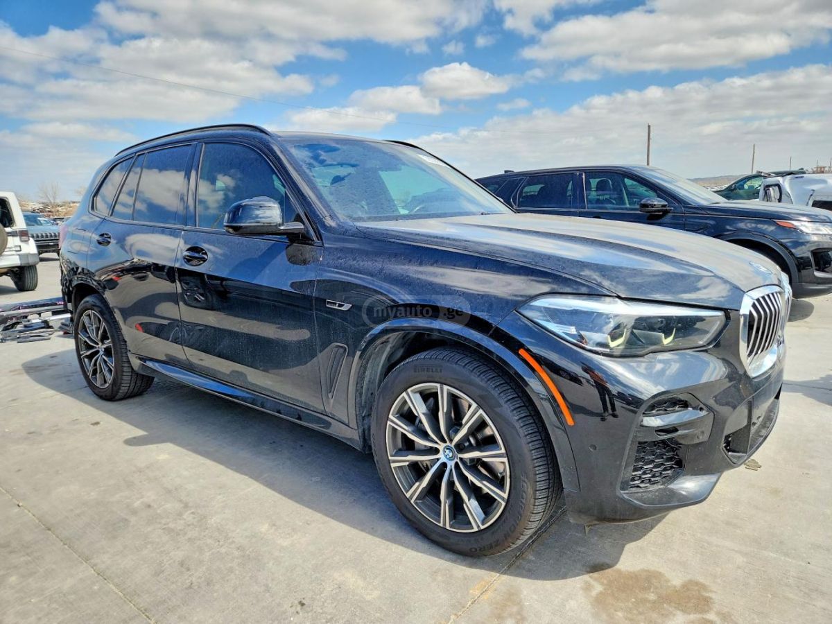 BMW X5 - фото 4