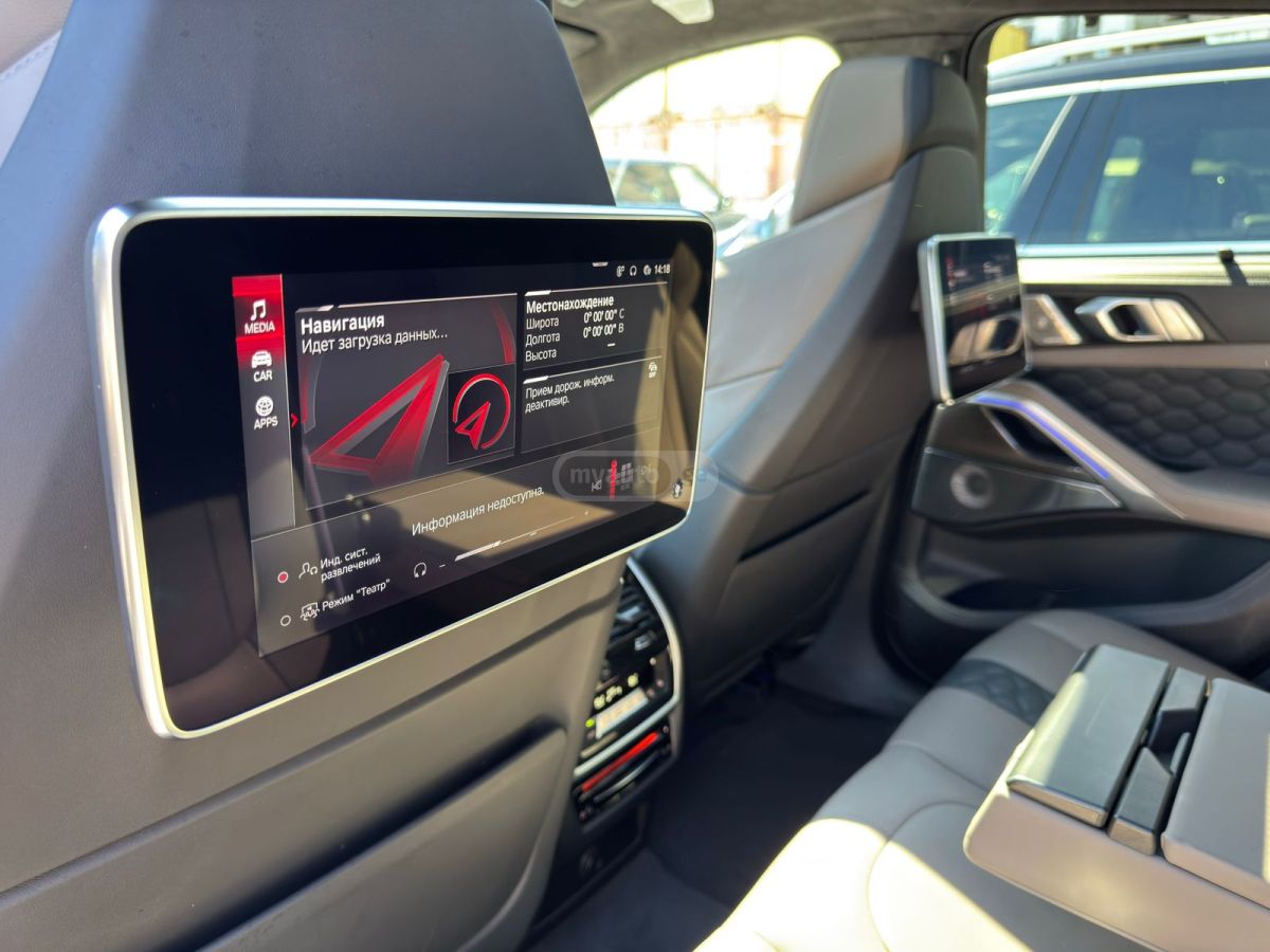 BMW X6 M 2022 — миниатюра 9