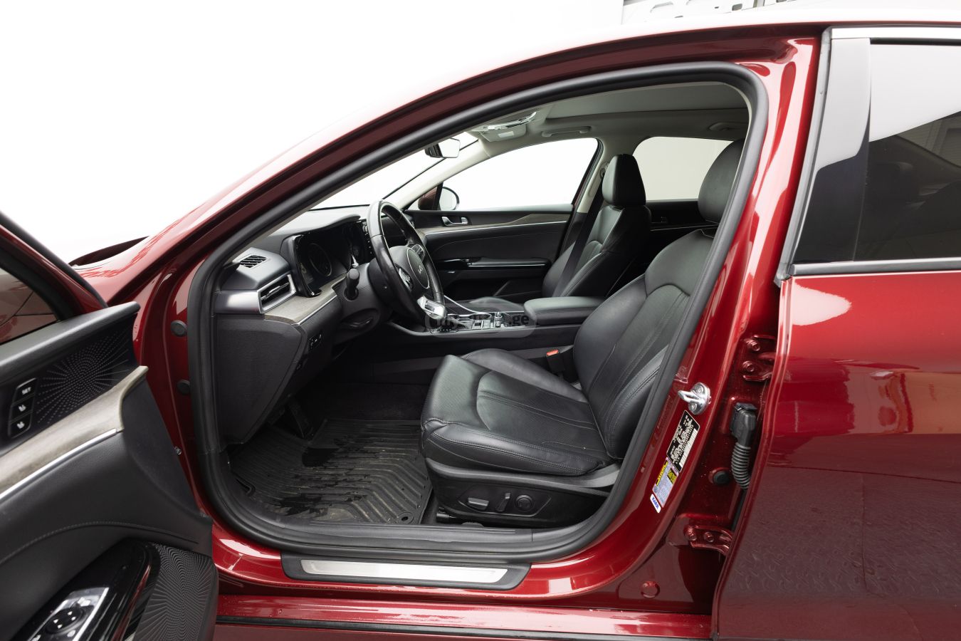 Kia K5 - фото 10