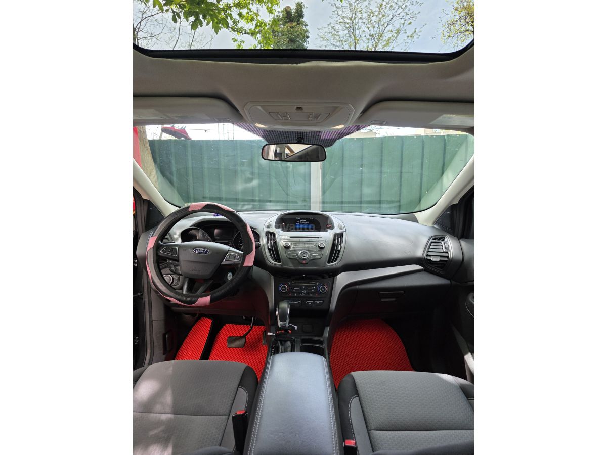 Ford Escape - фото 12