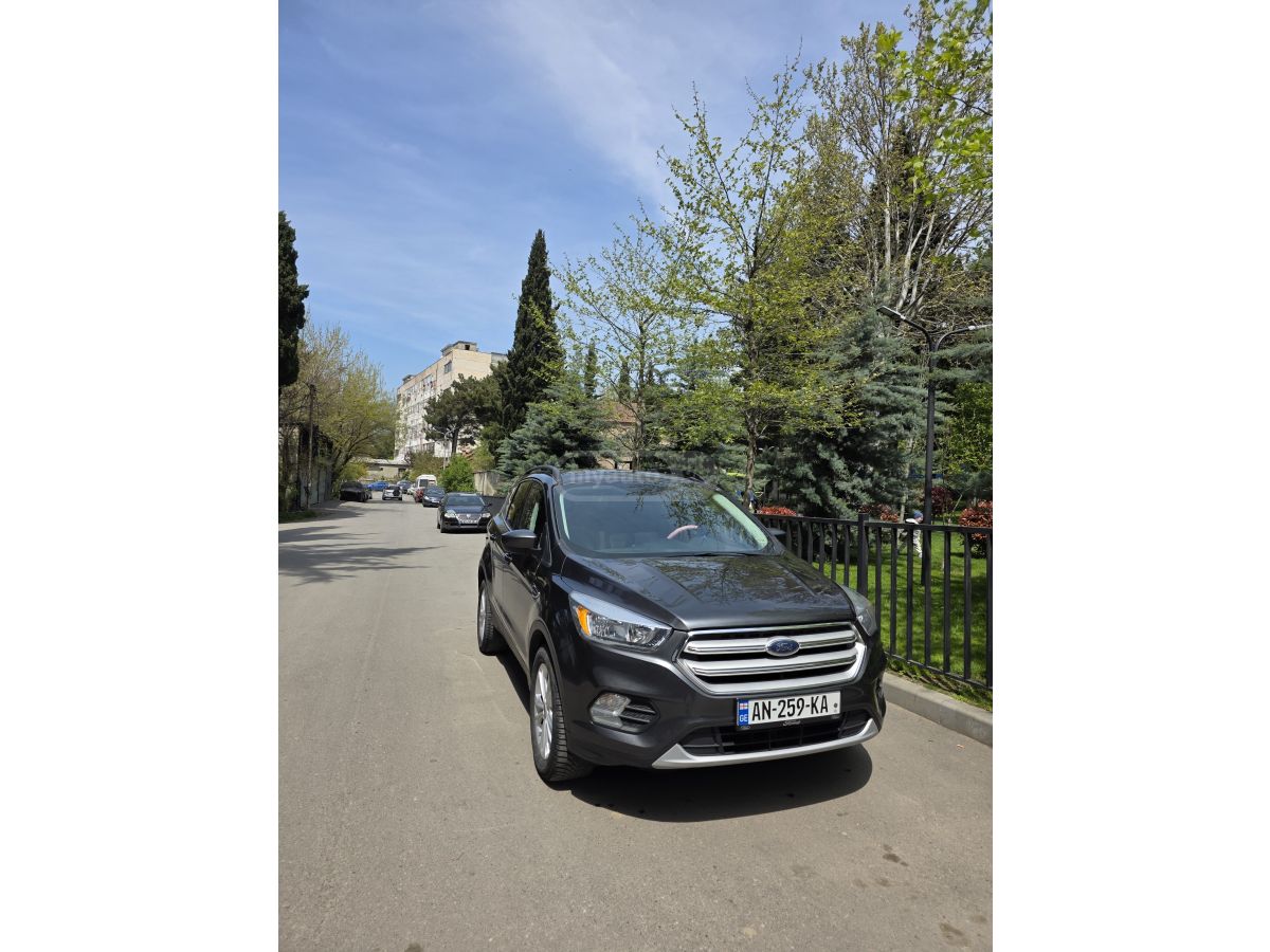 Ford Escape - фото 13