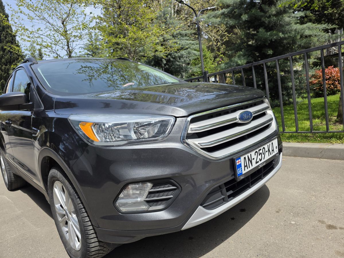 Ford Escape - фото 5
