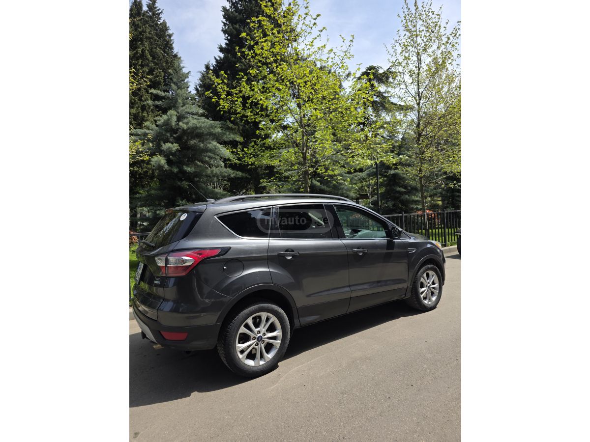 Ford Escape - фото 9