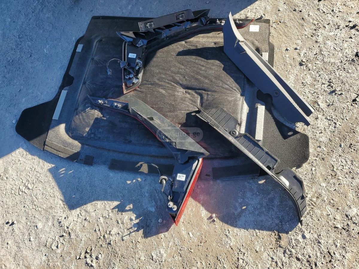 Kia Niro - фото 11