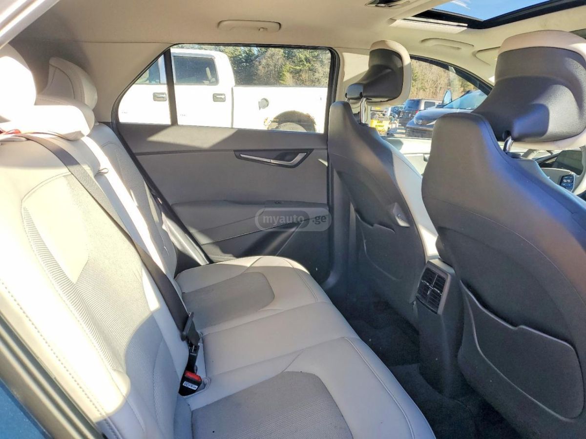 Kia Niro - фото 9