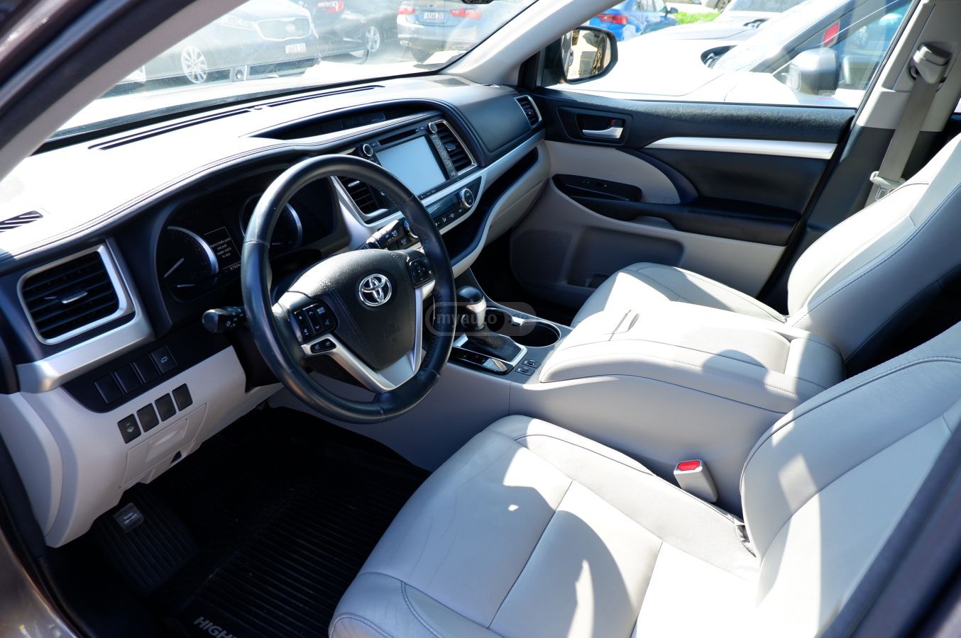 Toyota Highlander - фото 13