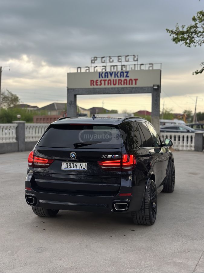 BMW X5 - фото 4