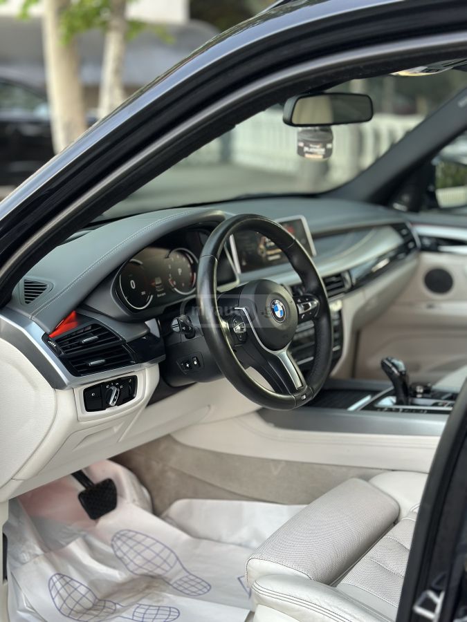 BMW X5 - фото 6