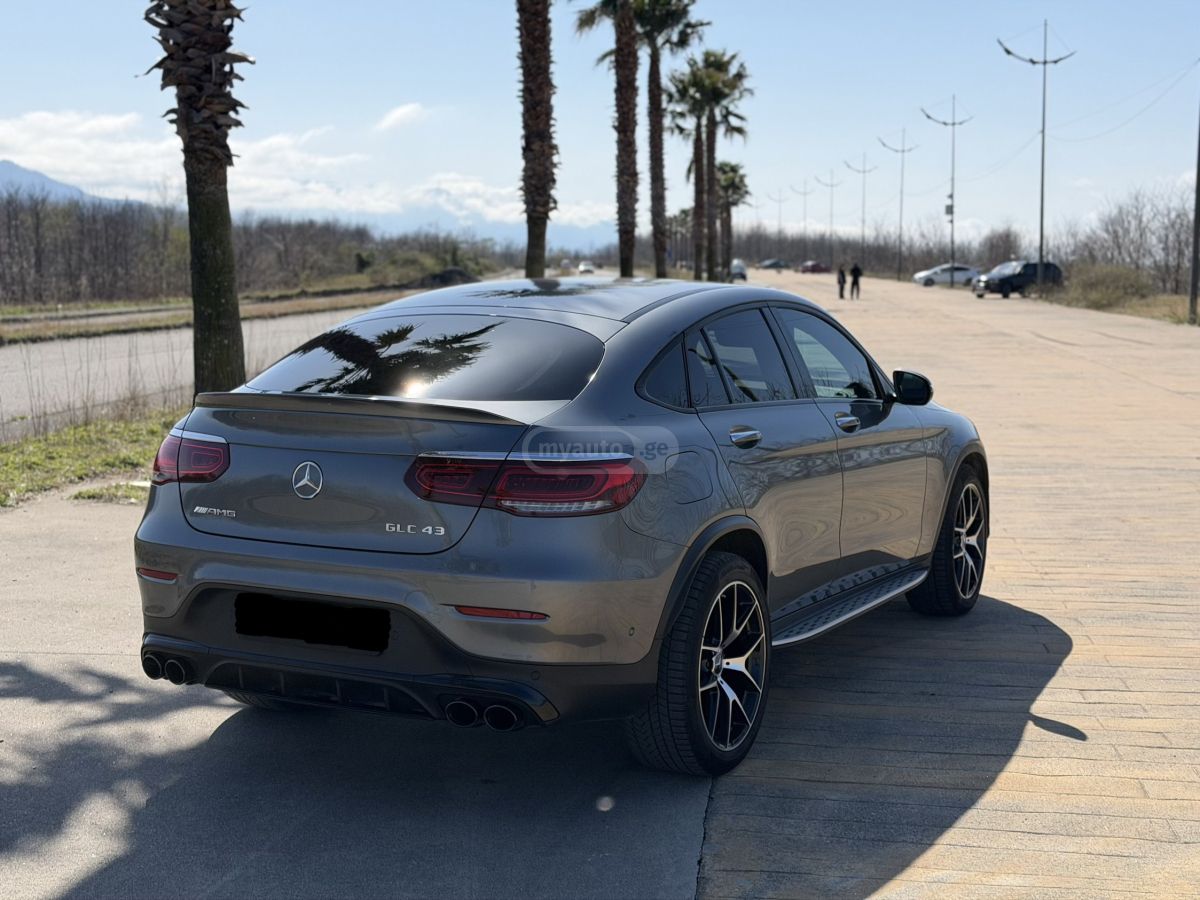 Mercedes-Benz GLC 43 AMG Coupe - фото 6