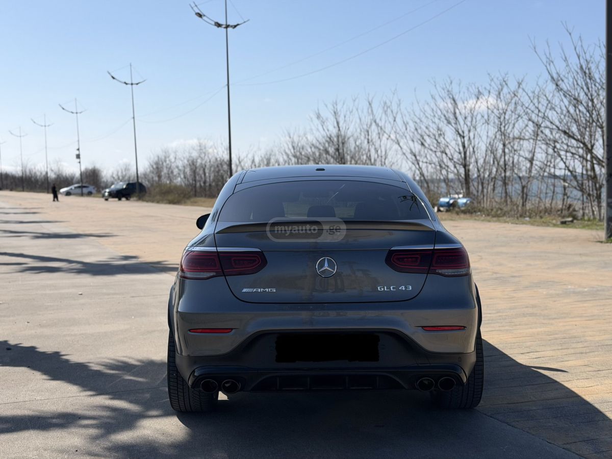 Mercedes-Benz GLC 43 AMG Coupe - фото 7