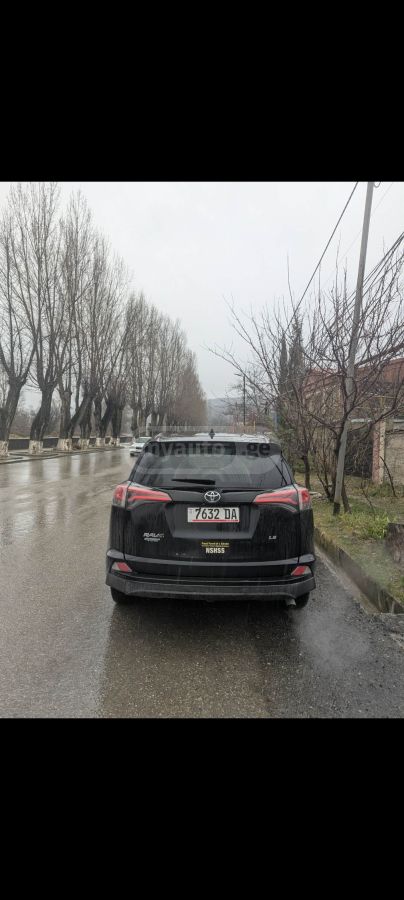 Toyota RAV 4 - фото 6