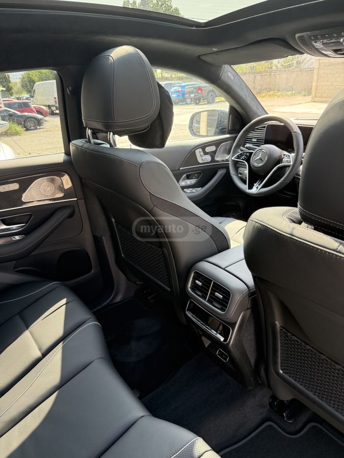 Mercedes-Benz GLE 450 AMG 2025 — миниатюра 11