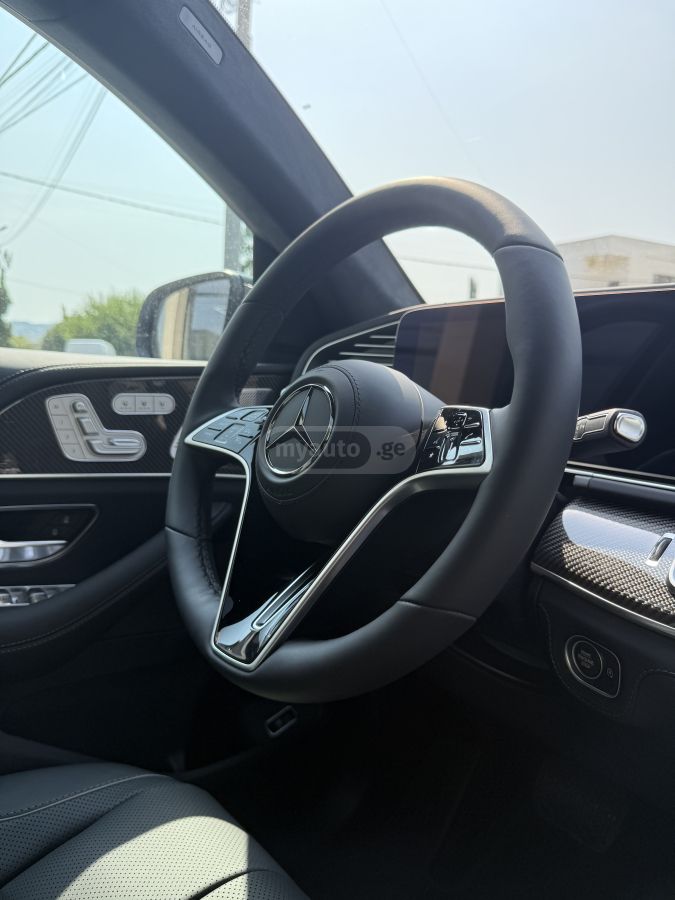 Mercedes-Benz GLE 450 AMG 2025 — миниатюра 14