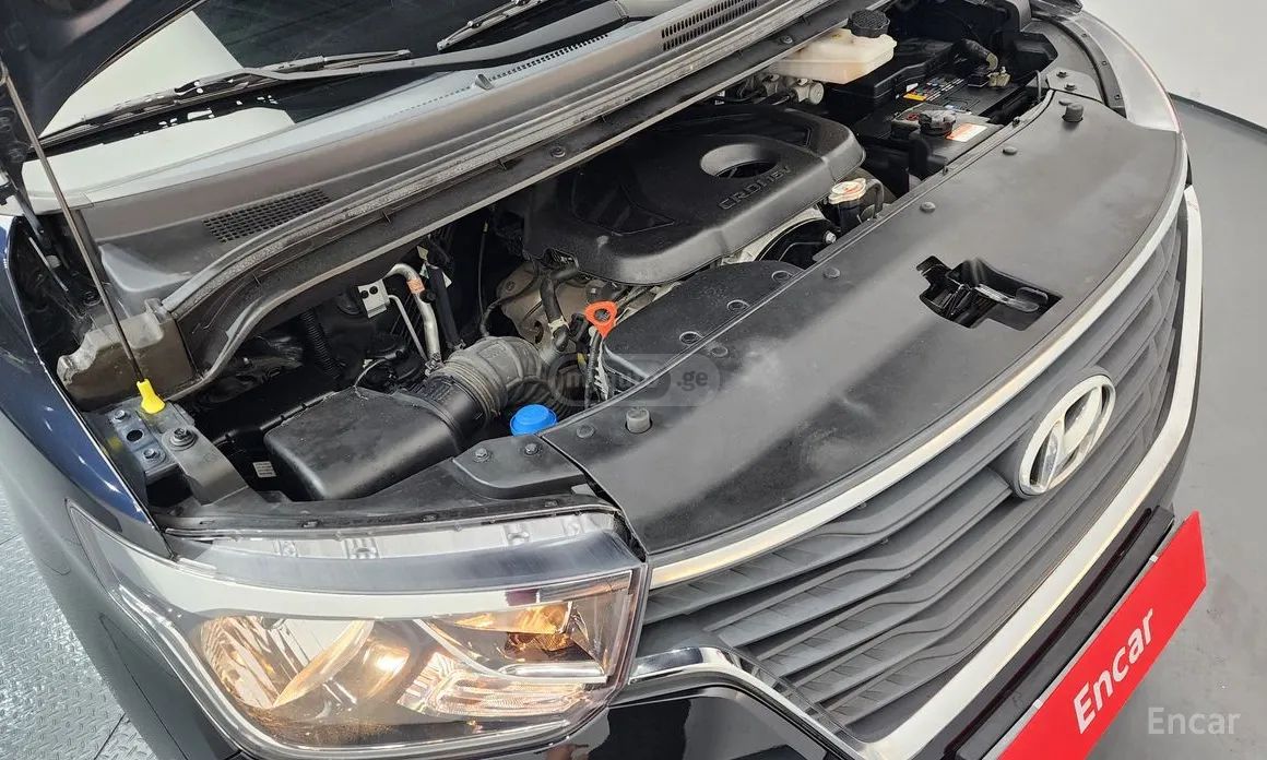 Hyundai Starex 2021 — миниатюра 3