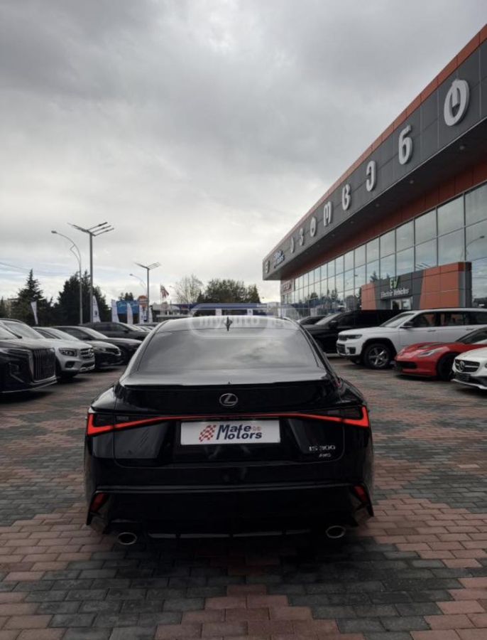 Lexus IS 300 2023 — миниатюра 3